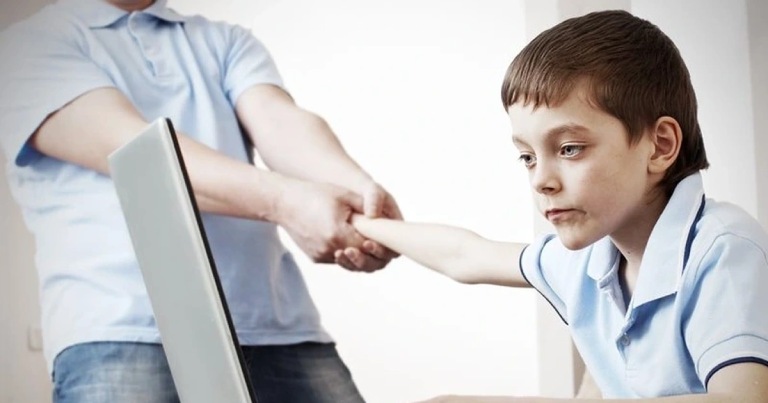 Cách cai nghiện game cho trẻ