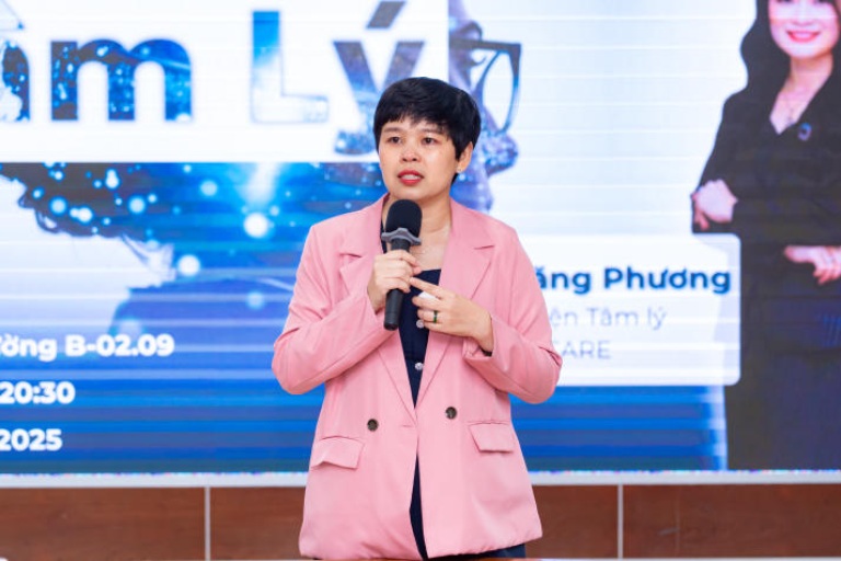 Chuyên gia tư vấn tâm lý online ở TP.HCM ThS Phạm Thị Bích Phượng