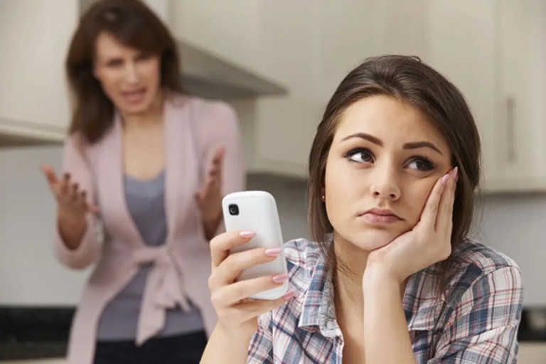 Dấu hiệu nhận biết khoảng cách thế hệ